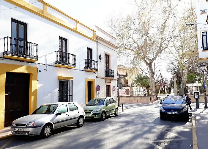 Puerta Alameda Appartement